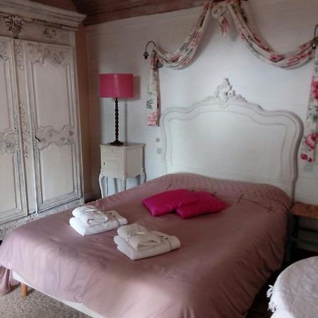 Domaine Du Mont Scolan Bed and Breakfast Montgardon Esterno foto